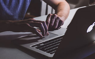 星空体育入口-由守转攻一把抓，弗拉霍维奇在这波进攻中表现抢眼