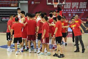 星空体育网址-媒体人：中国没因赢韩国而变厉害 就像他们不因上届亚洲第8而破败