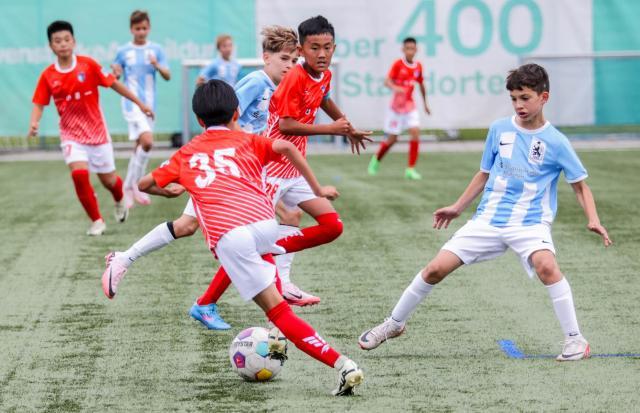 星空体育网址-观看欧洲杯，问道青训：为足球贡献比亚迪力量