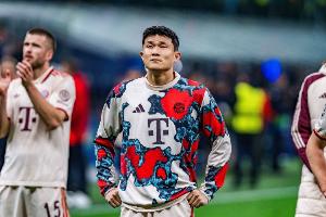 星空体育app-昔日意甲最佳金玟哉连续两届欧冠关键战犯错，拜仁5000万引进