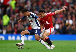 英超14、15曼联热刺联赛排名是欧战12支4强队伍中最低的