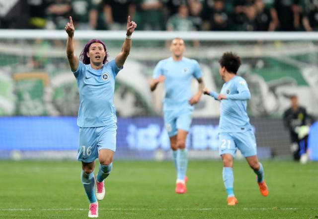 星空体育入口-3年3次冲超终圆梦中超 被国安抛弃的李智工体成名