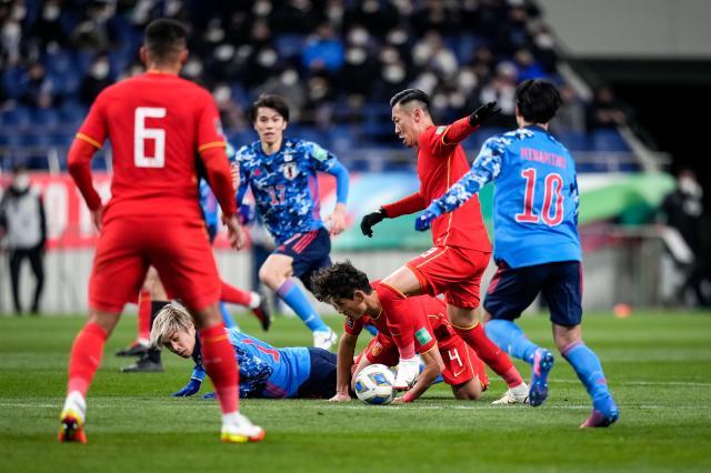 【国足观察】0比2日本值得阿Q吗 随缘大法迷惑越南？